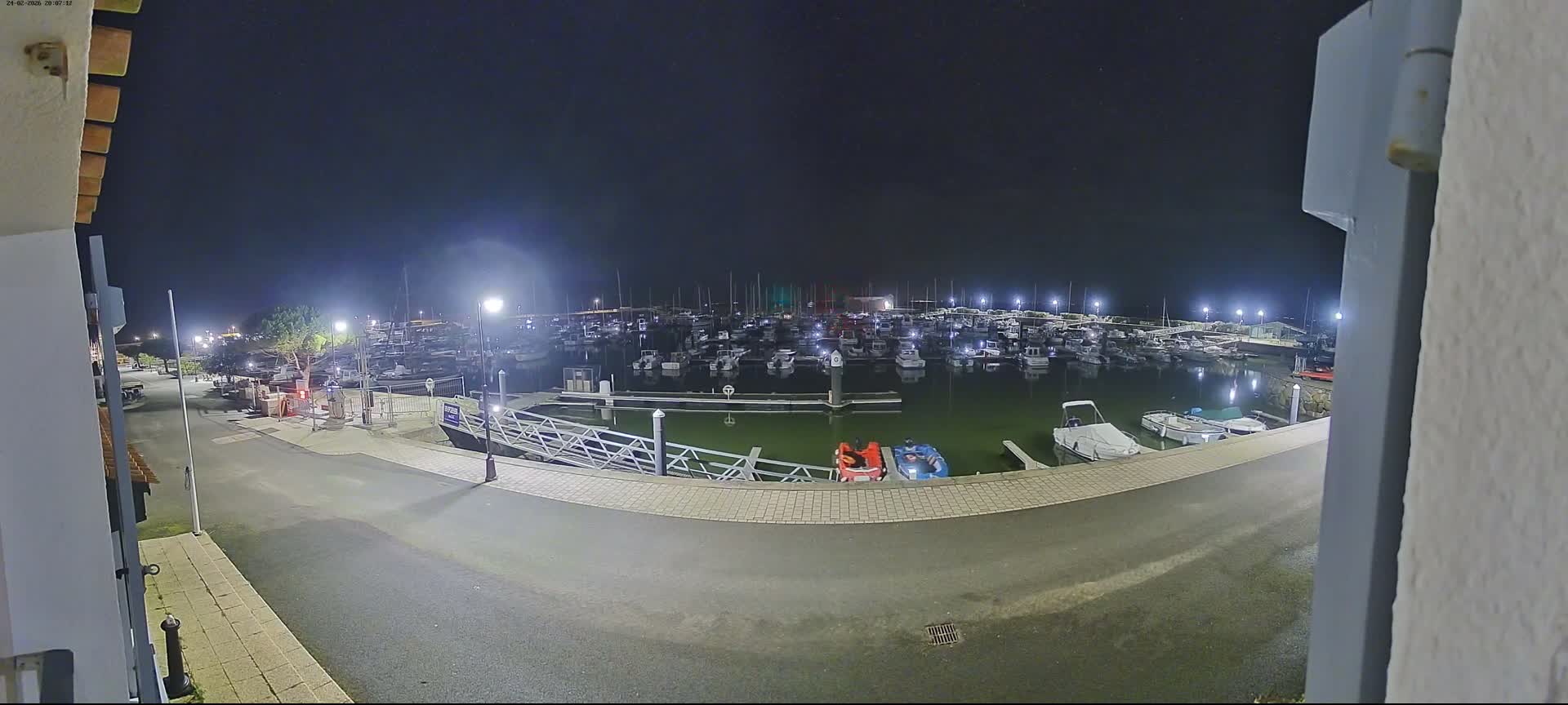 Noirmoutier, L'Herbaudiere Marine Live Cam - Les Sables-d'Olonne, Vendee, Pays de la Loire, France