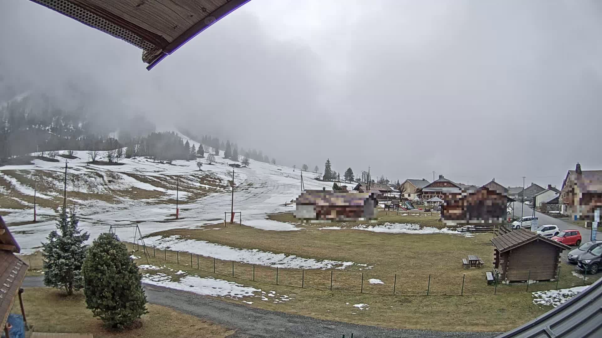 Col de Romme Village Live Cam - Bonneville, Haute-Savoie, Auvergne-Rhone-Alpes, France