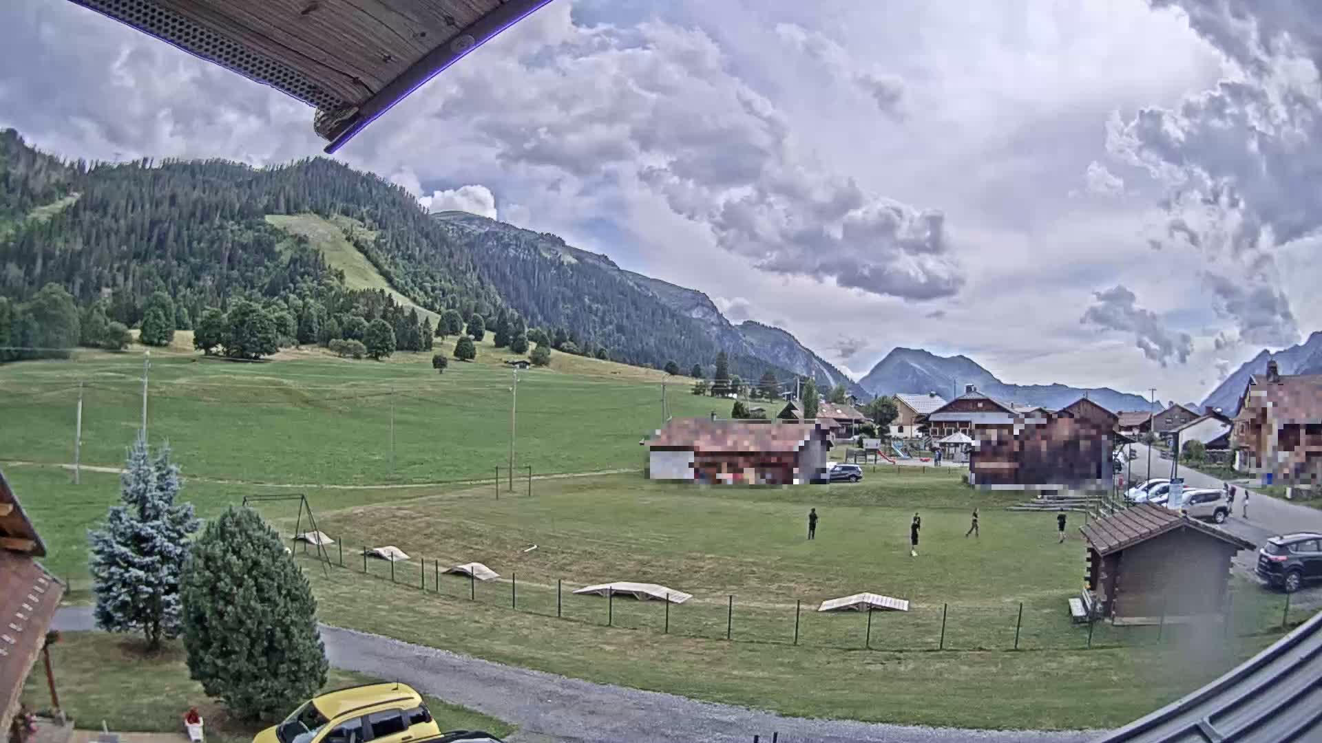 Col de Romme Village Live Cam - Bonneville, Haute-Savoie, Auvergne-Rhone-Alpes, France
