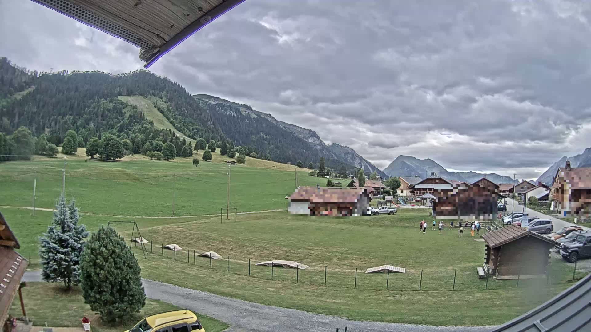 Col de Romme Village Live Cam - Bonneville, Haute-Savoie, Auvergne-Rhone-Alpes, France