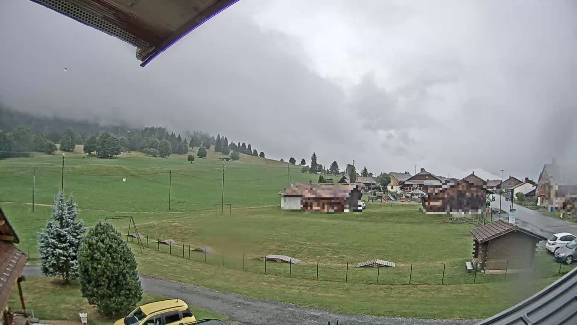 Col de Romme Village Live Cam - Bonneville, Haute-Savoie, Auvergne-Rhone-Alpes, France
