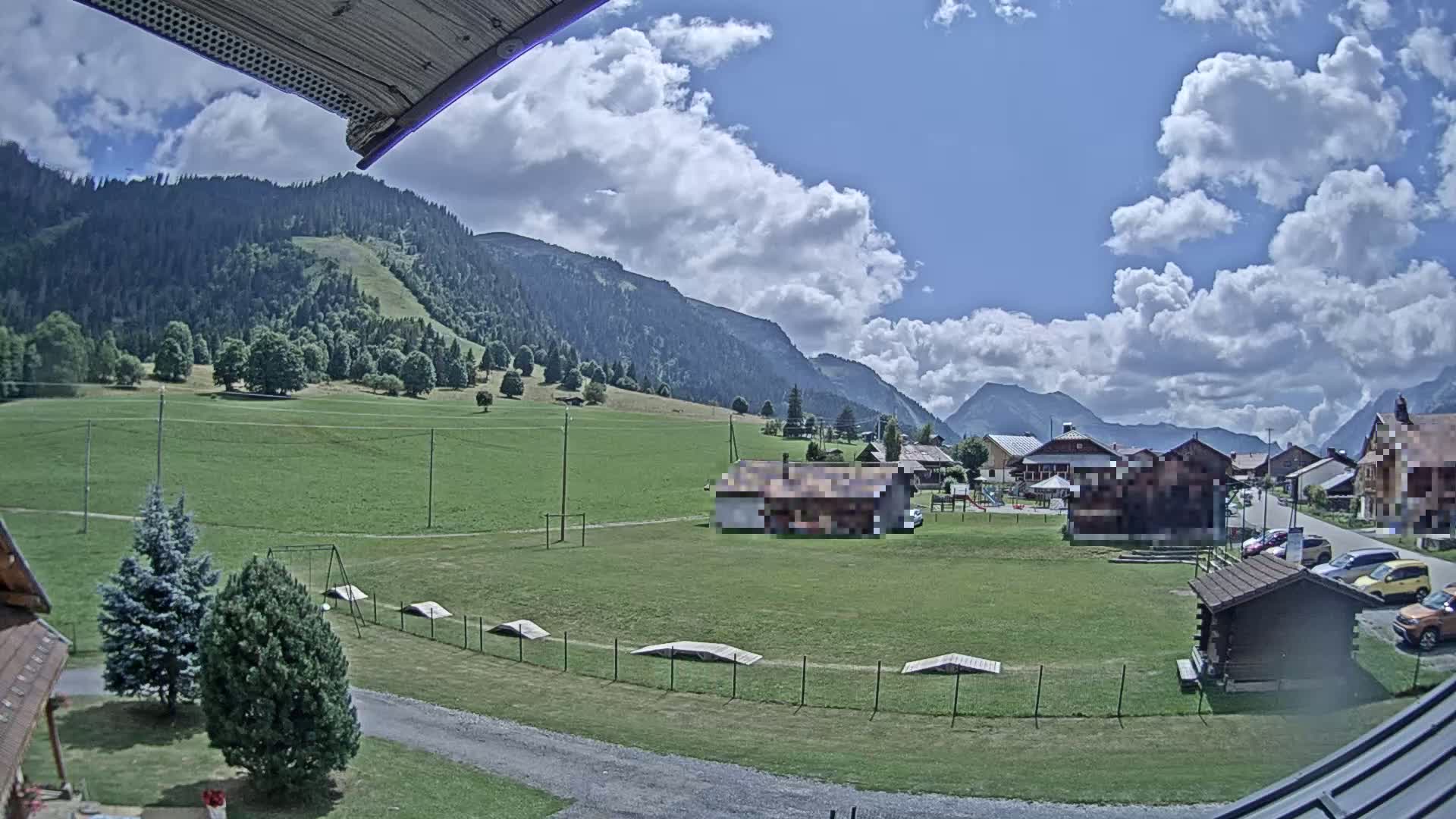 Col de Romme Village Live Cam - Bonneville, Haute-Savoie, Auvergne-Rhone-Alpes, France