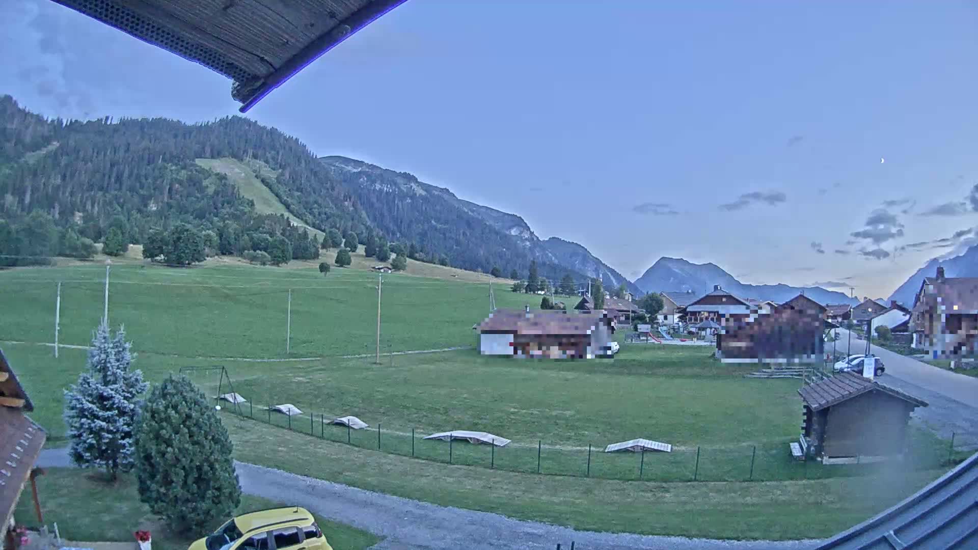 Col de Romme Village Live Cam - Bonneville, Haute-Savoie, Auvergne-Rhone-Alpes, France