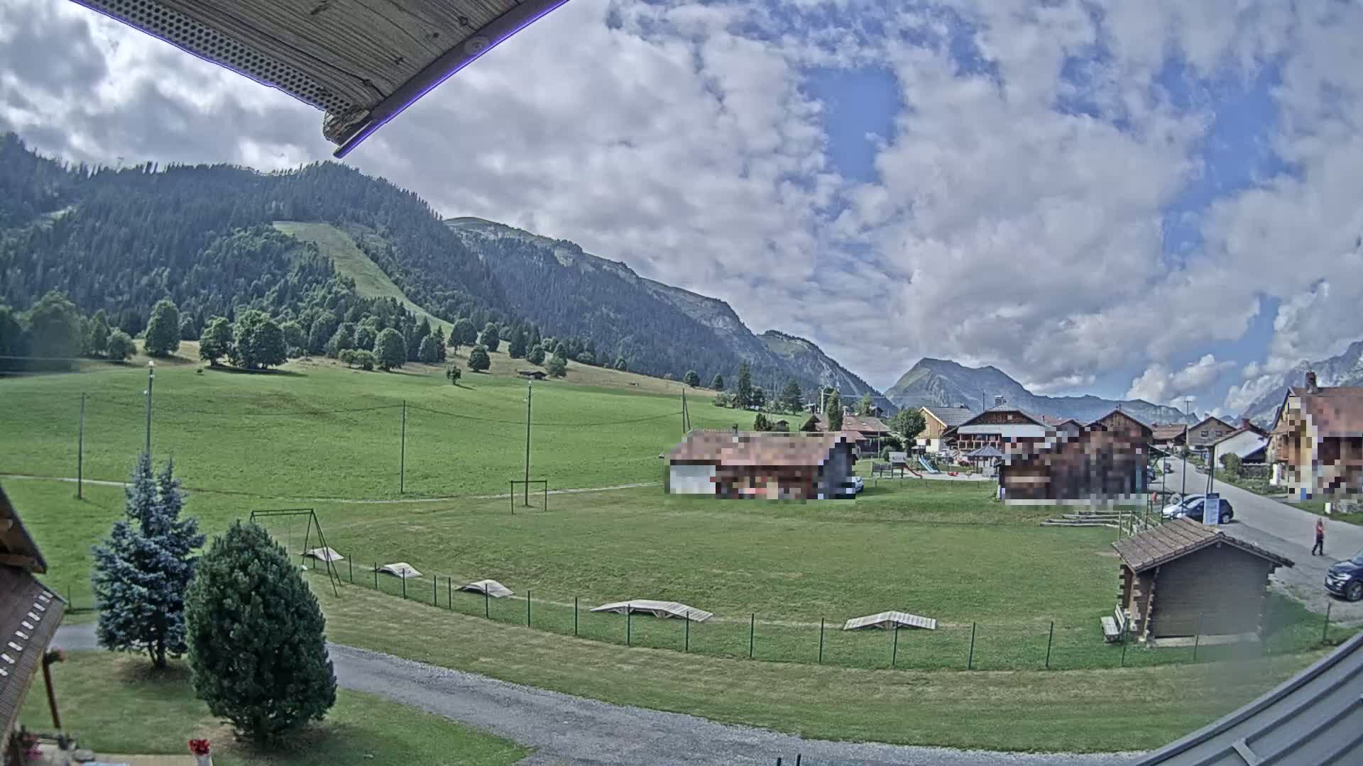 Col de Romme Village Live Cam - Bonneville, Haute-Savoie, Auvergne-Rhone-Alpes, France