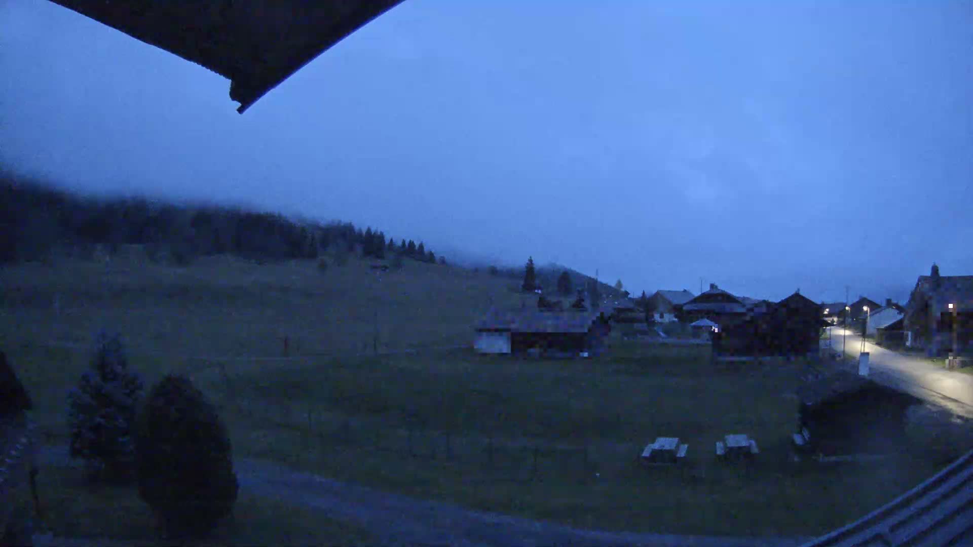 Col de Romme Village Live Cam - Bonneville, Haute-Savoie, Auvergne-Rhone-Alpes, France