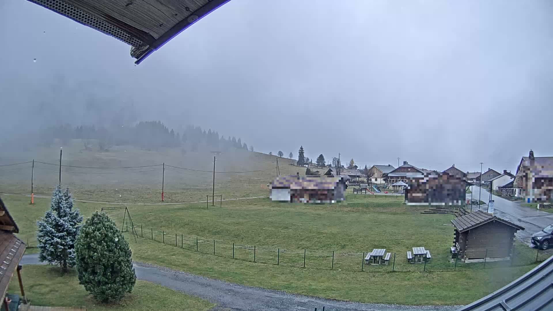 Col de Romme Village Live Cam - Bonneville, Haute-Savoie, Auvergne-Rhone-Alpes, France