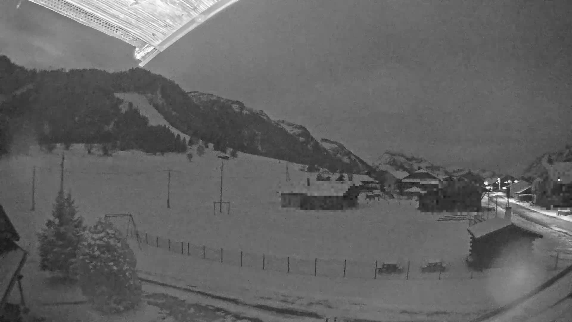 Col de Romme Village Live Cam - Bonneville, Haute-Savoie, Auvergne-Rhone-Alpes, France