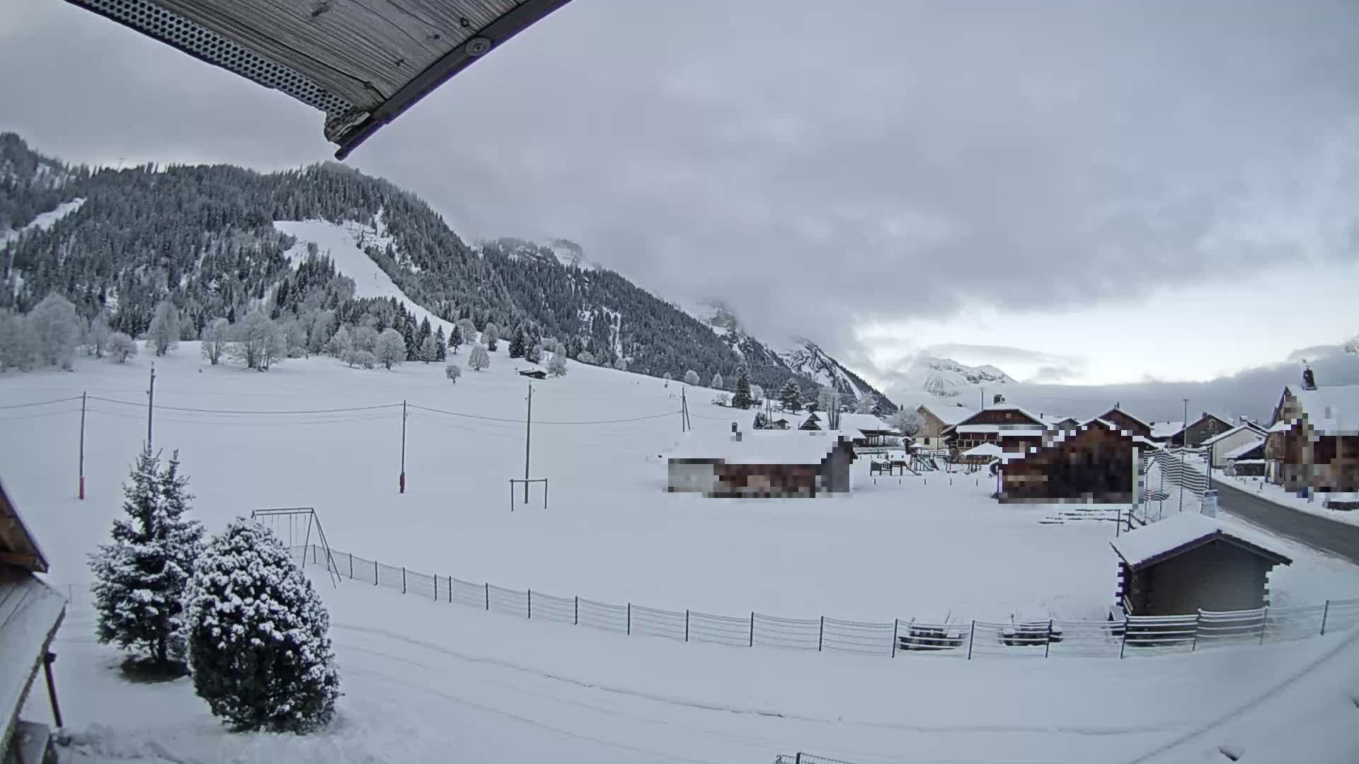 Col de Romme Village Live Cam - Bonneville, Haute-Savoie, Auvergne-Rhone-Alpes, France