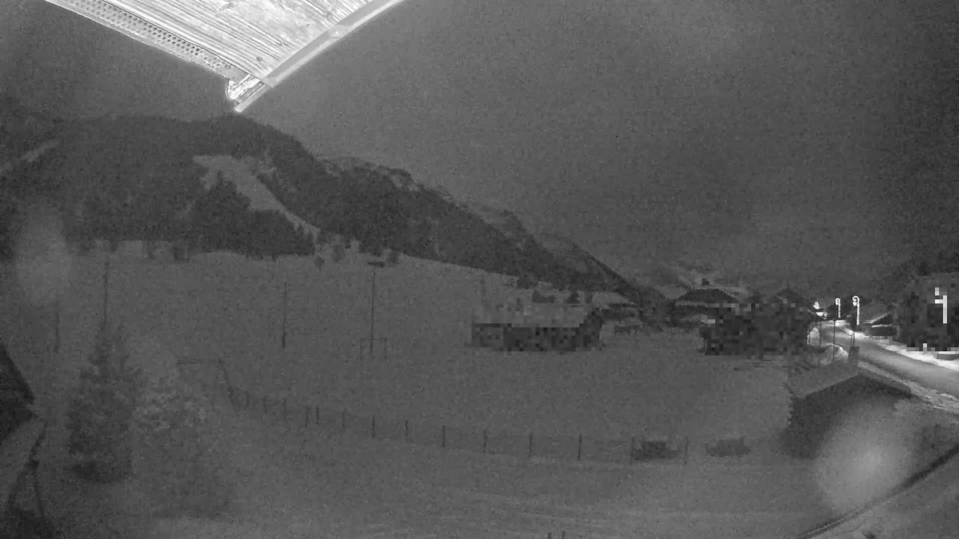 Col de Romme Village Live Cam - Bonneville, Haute-Savoie, Auvergne-Rhone-Alpes, France