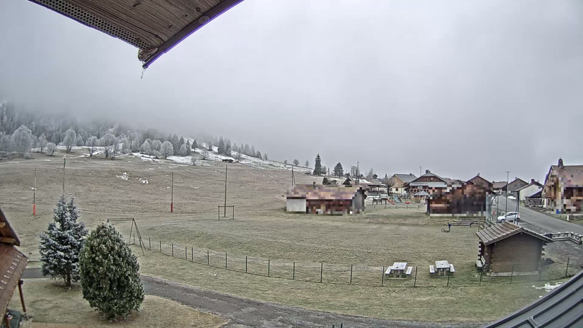 Col de Romme Village Live Cam - Bonneville, Haute-Savoie, Auvergne-Rhone-Alpes, France