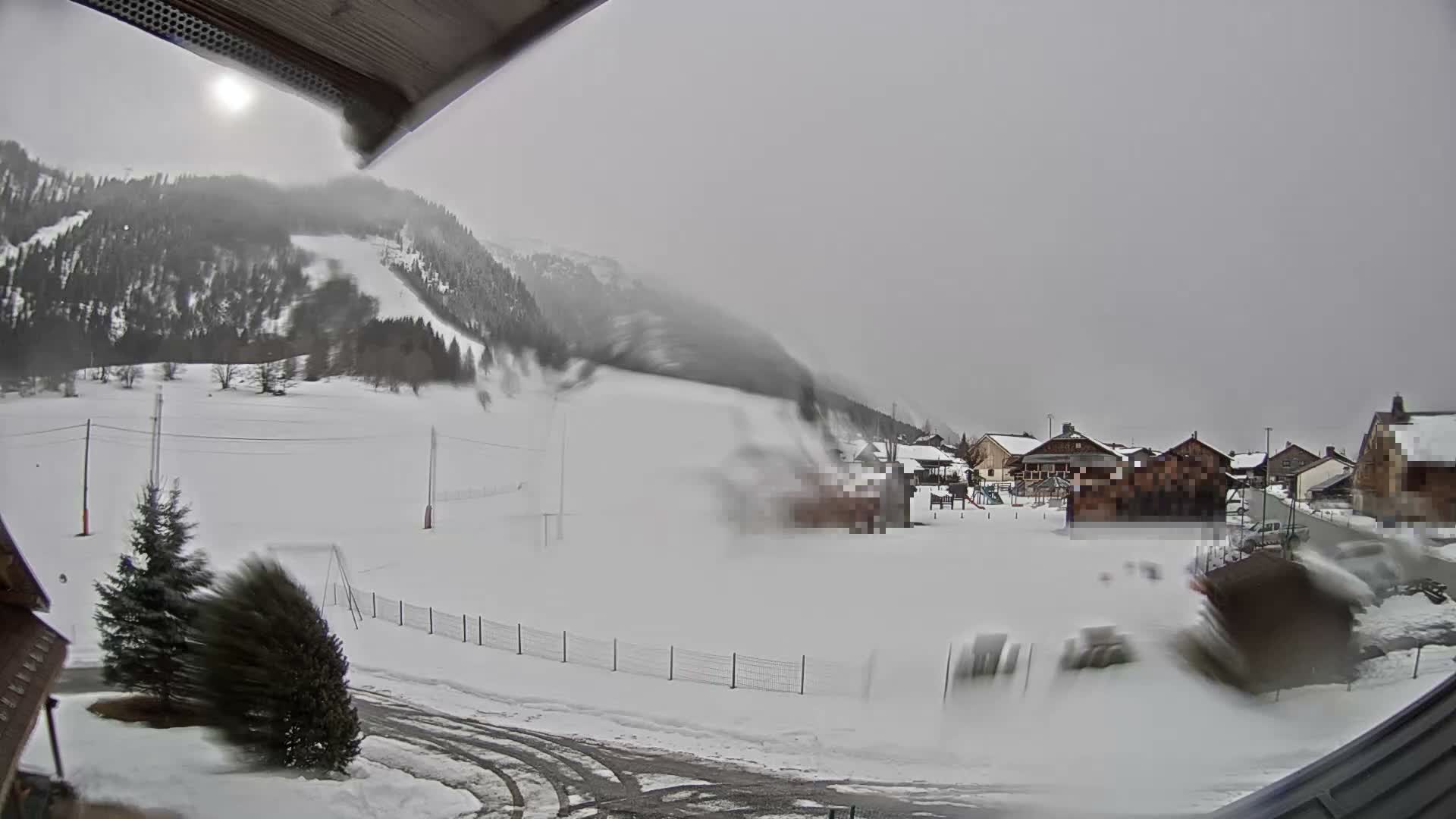Col de Romme Village Live Cam - Bonneville, Haute-Savoie, Auvergne-Rhone-Alpes, France