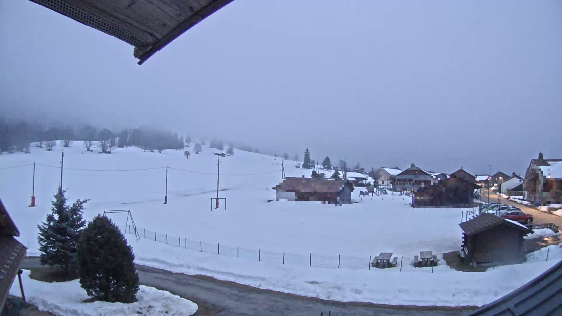 Col de Romme Village Live Cam - Bonneville, Haute-Savoie, Auvergne-Rhone-Alpes, France