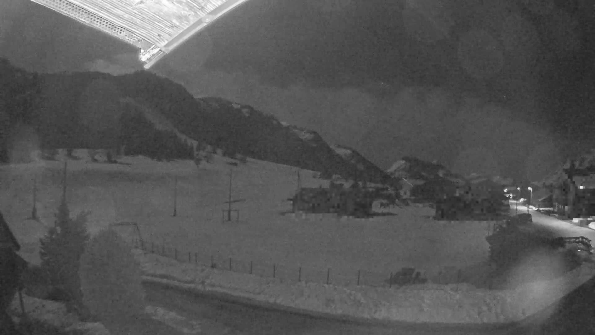 Col de Romme Village Live Cam - Bonneville, Haute-Savoie, Auvergne-Rhone-Alpes, France