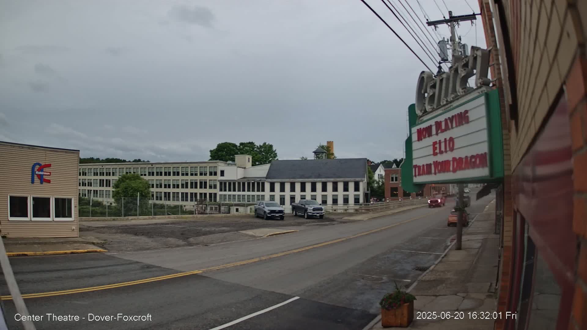 Dover-Foxcroft, Main St. Live Cam - Maine, USA