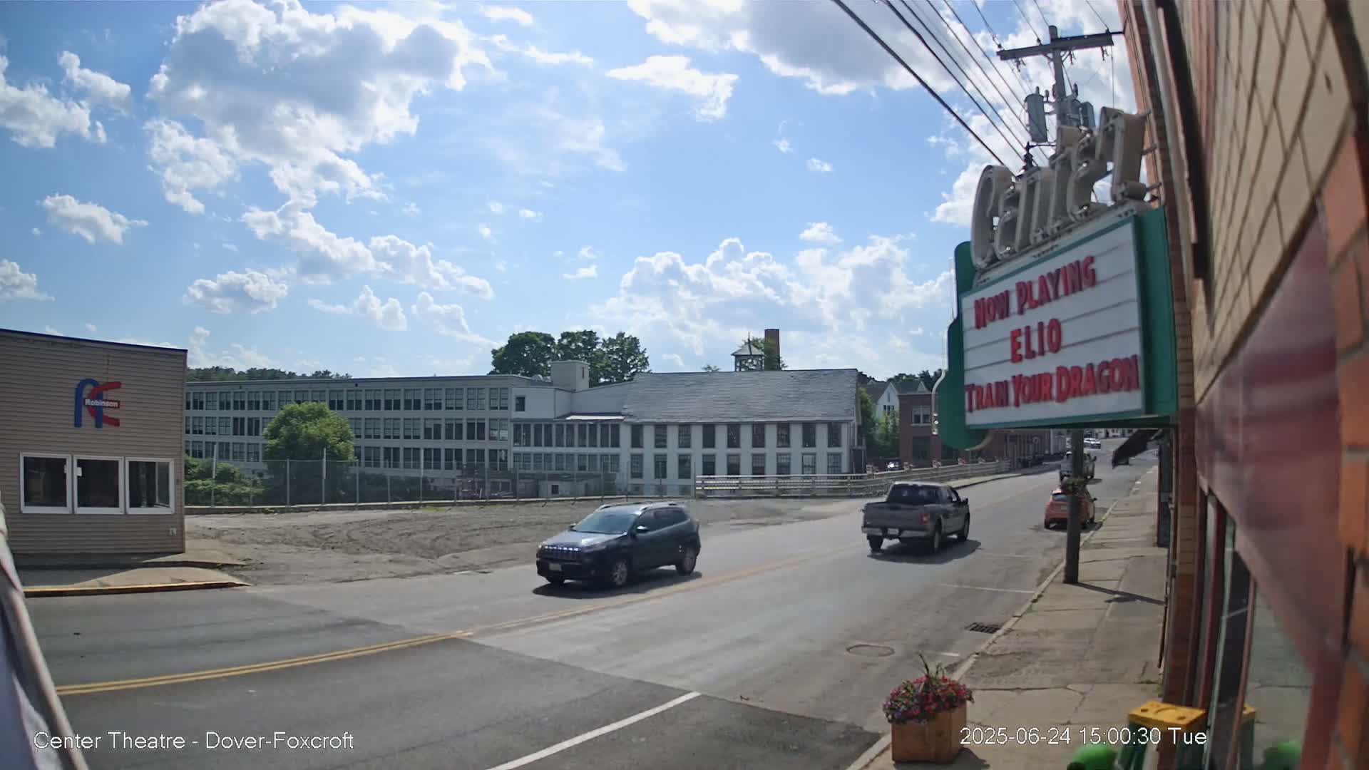 Dover-Foxcroft, Main St. Live Cam - Maine, USA