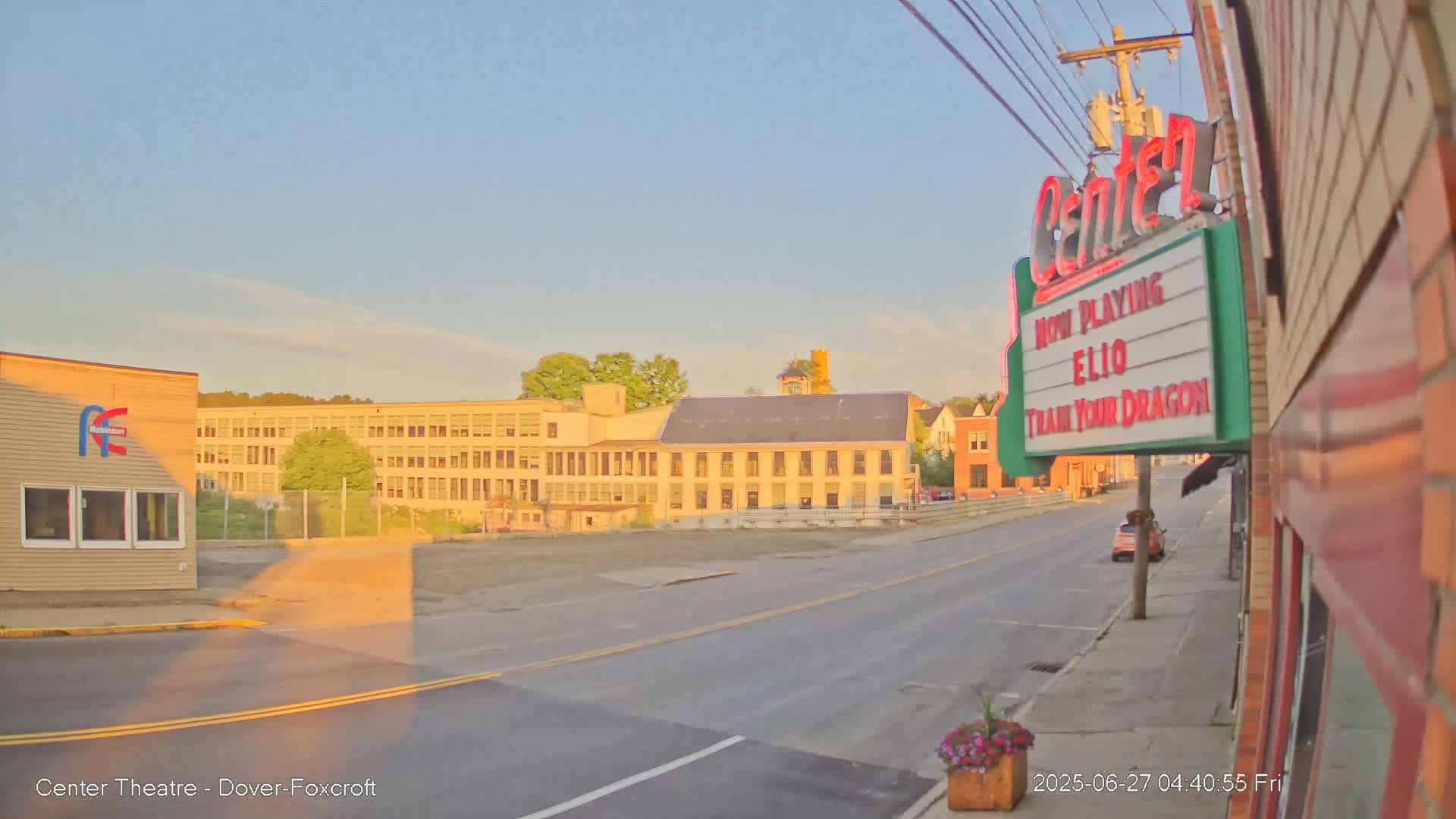 Dover-Foxcroft, Main St. Live Cam - Maine, USA