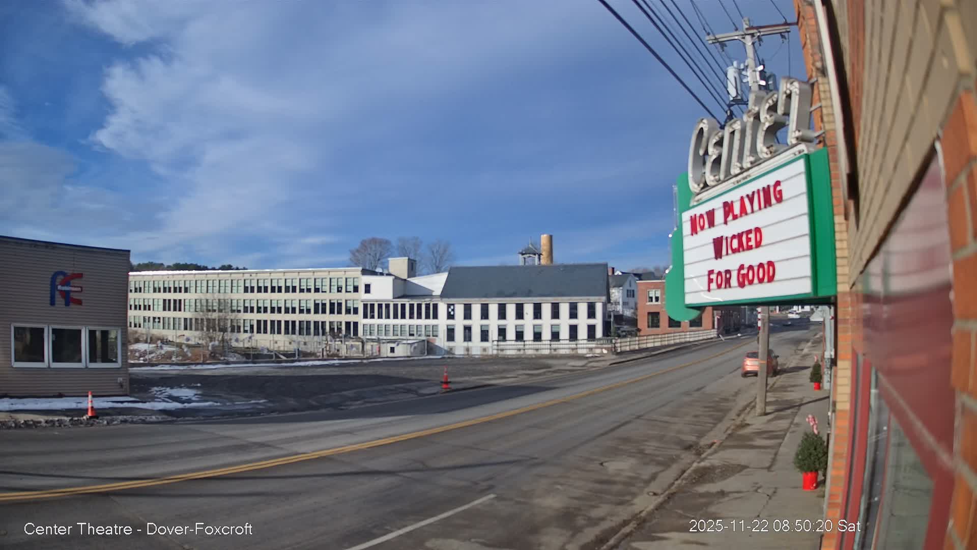 Dover-Foxcroft, Main St. Live Cam - Maine, USA