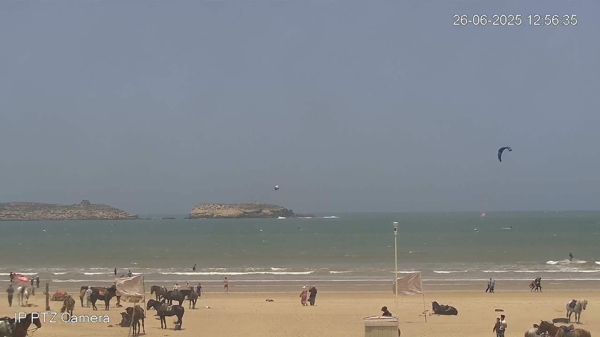 Essaouira- Suweyr, Plage Targathe Beach Live Cam - Essaouira, Safi, Marrakesh-Safi, Morocco