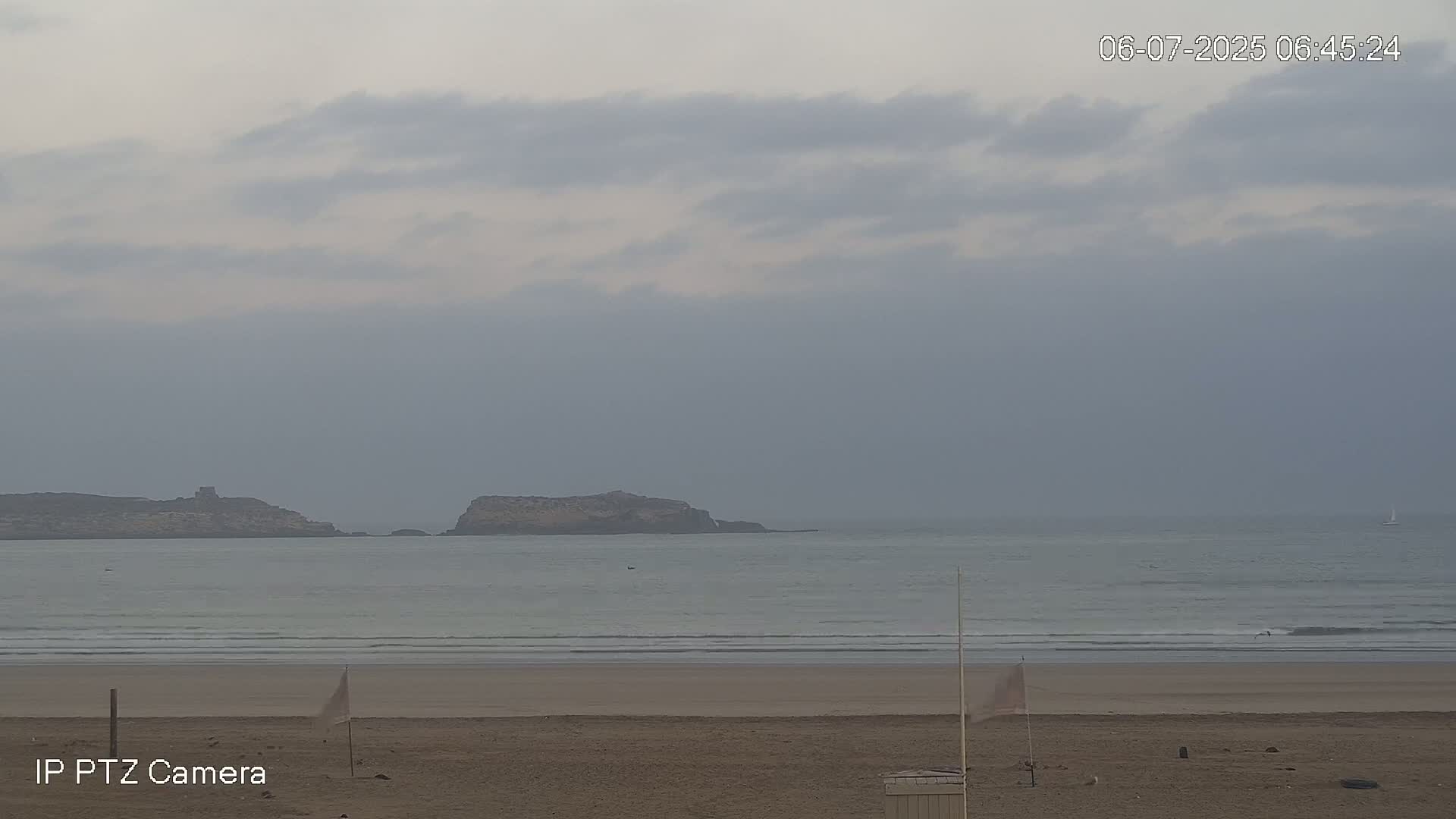 Essaouira- Suweyr, Plage Targathe Beach Live Cam - Essaouira, Safi, Marrakesh-Safi, Morocco