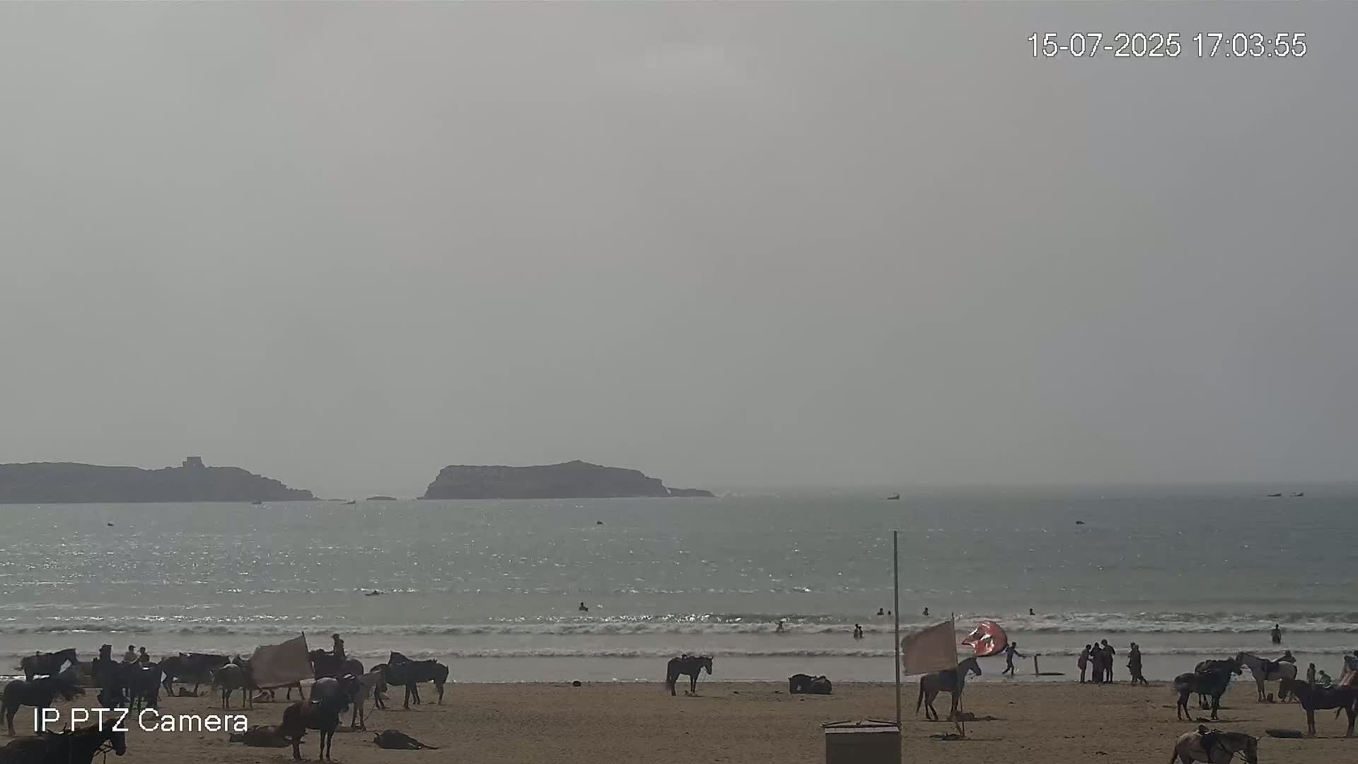 Essaouira- Suweyr, Plage Targathe Beach Live Cam - Essaouira, Safi, Marrakesh-Safi, Morocco
