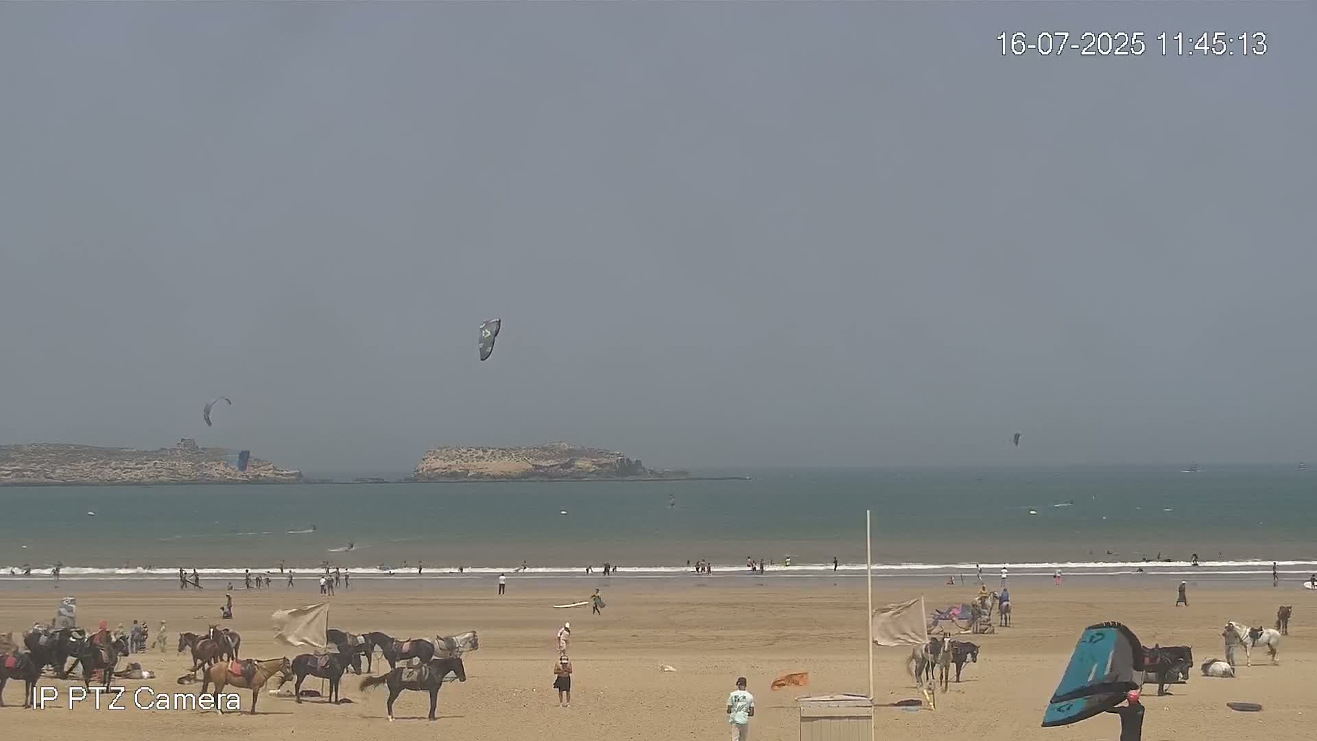 Essaouira- Suweyr, Plage Targathe Beach Live Cam - Essaouira, Safi, Marrakesh-Safi, Morocco