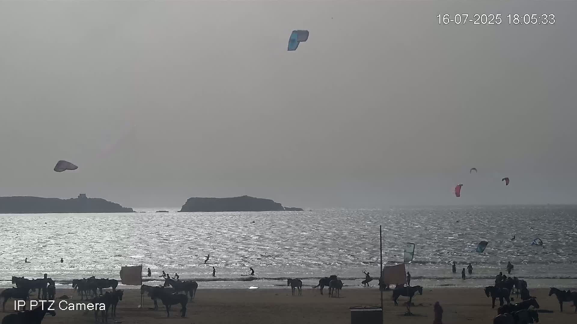 Essaouira- Suweyr, Plage Targathe Beach Live Cam - Essaouira, Safi, Marrakesh-Safi, Morocco