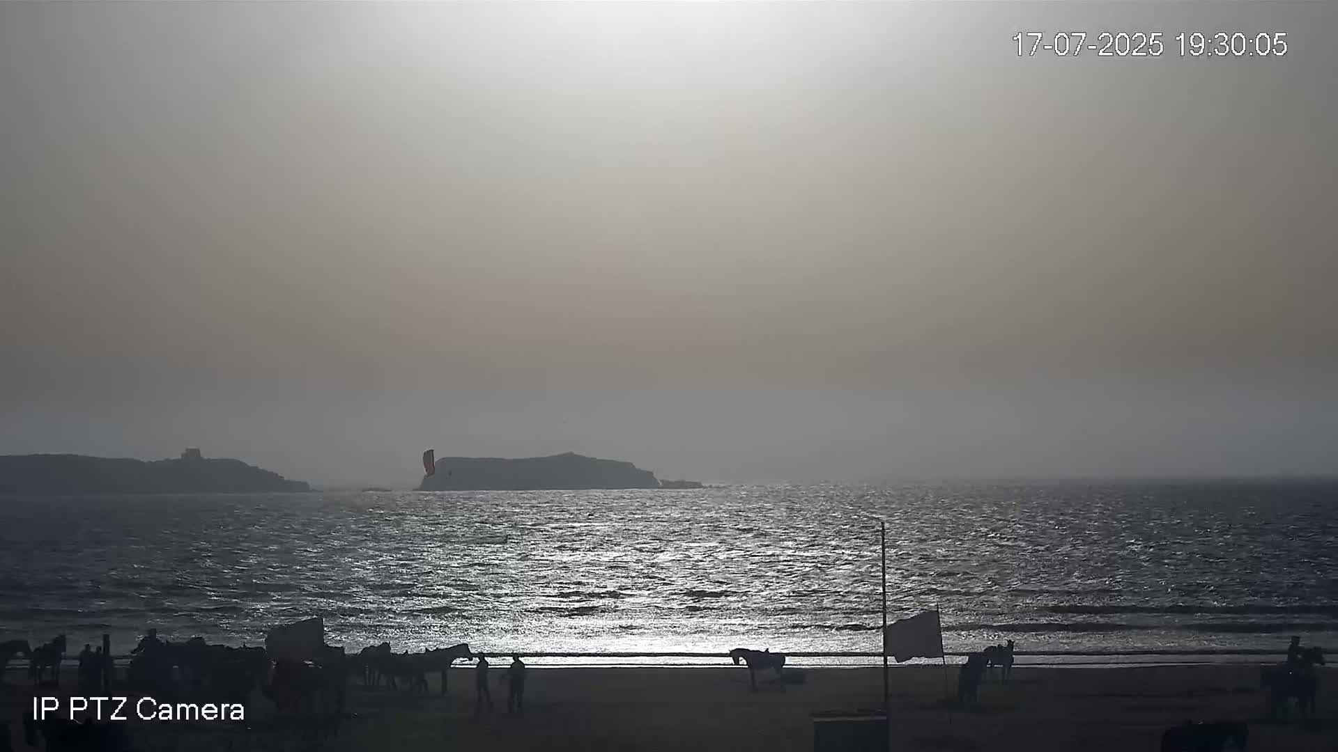 Essaouira- Suweyr, Plage Targathe Beach Live Cam - Essaouira, Safi, Marrakesh-Safi, Morocco
