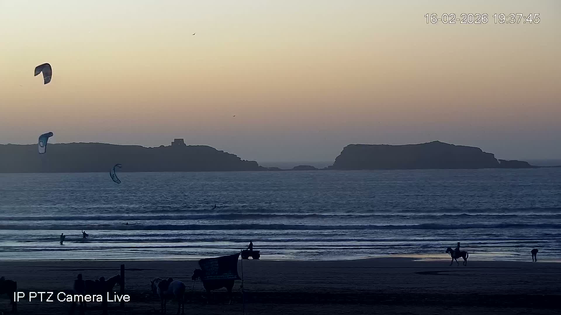 Essaouira- Suweyr, Plage Targathe Beach Live Cam - Essaouira, Safi, Marrakesh-Safi, Morocco