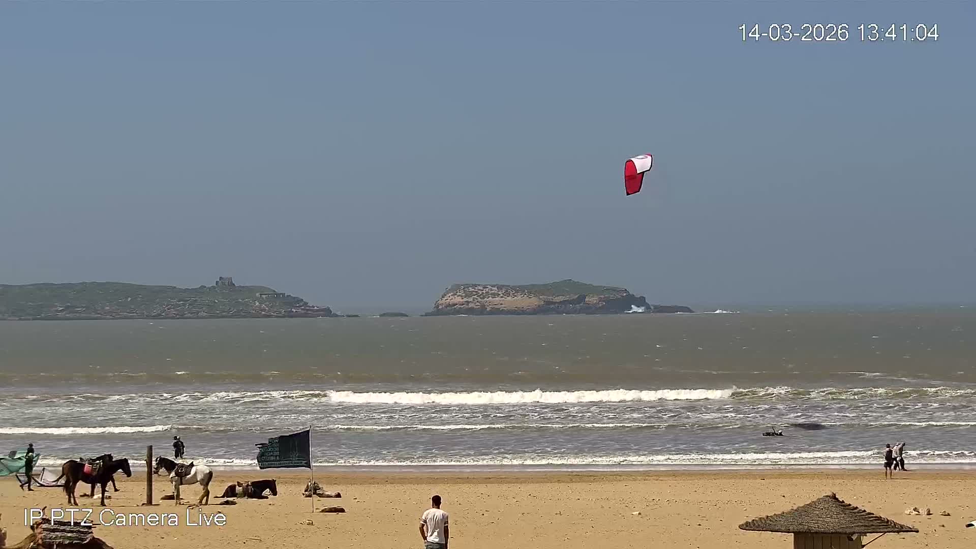 Essaouira- Suweyr, Plage Targathe Beach Live Cam - Essaouira, Safi, Marrakesh-Safi, Morocco