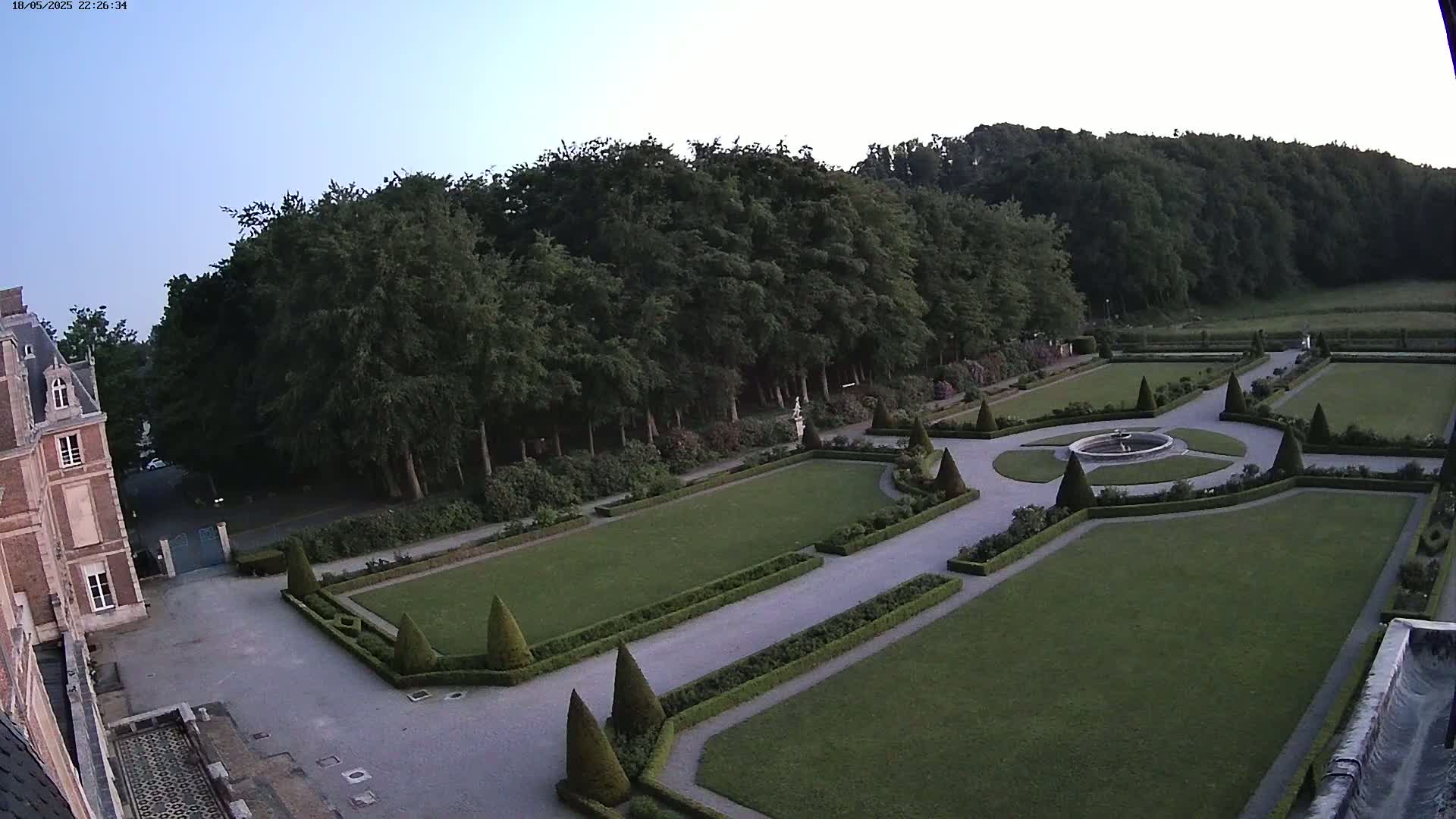 Saint-Omer- Jardin à la française (French Garden) Live Cam - Saint-Omer, Pas-de-Calais, Hauts-de-France, France