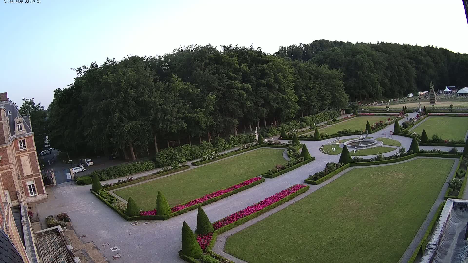Saint-Omer- Jardin à la française (French Garden) Live Cam - Saint-Omer, Pas-de-Calais, Hauts-de-France, France