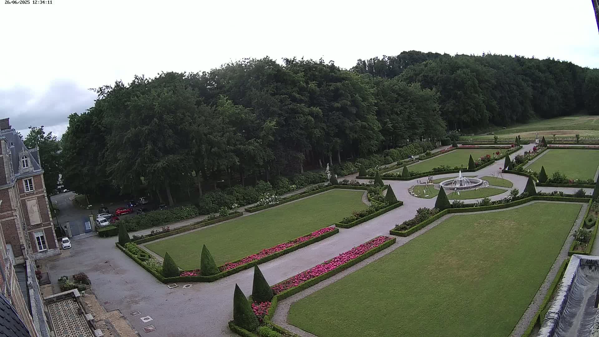 Saint-Omer- Jardin à la française (French Garden) Live Cam - Saint-Omer, Pas-de-Calais, Hauts-de-France, France