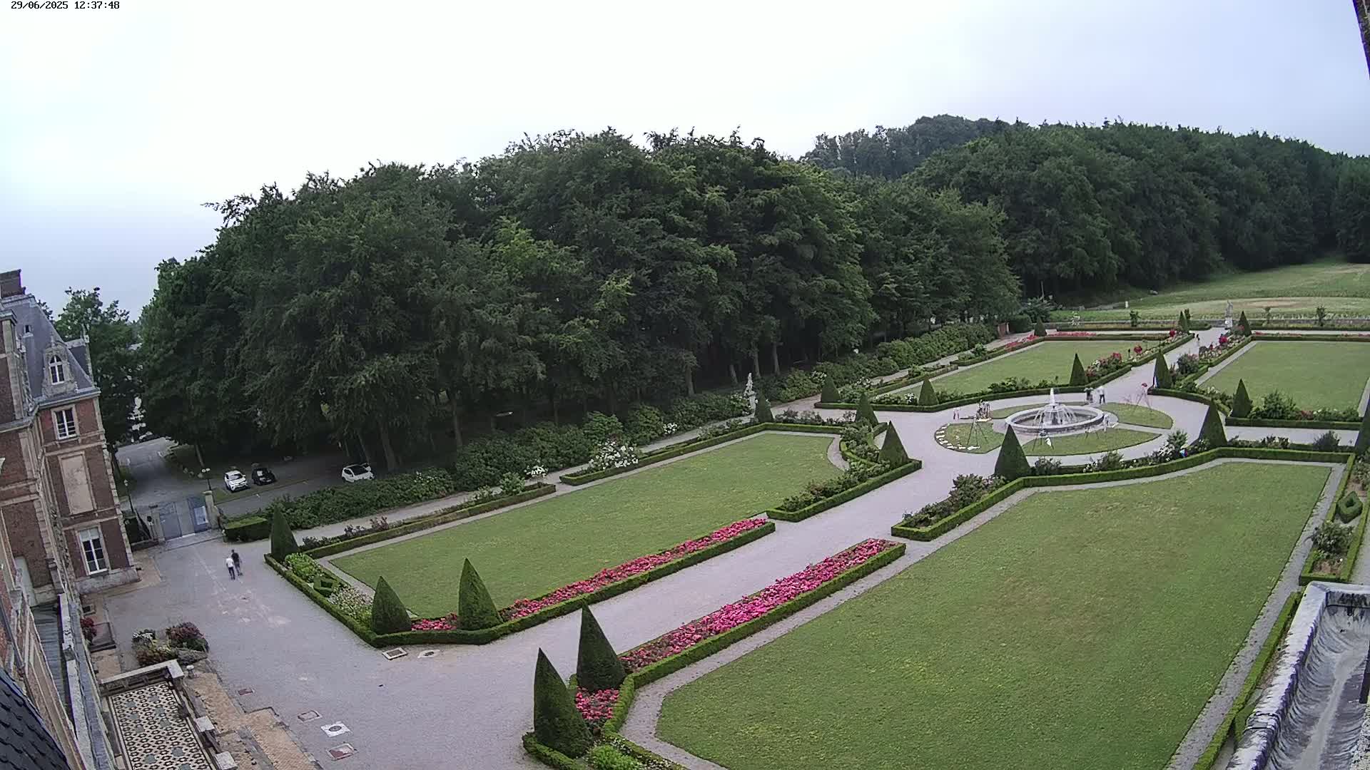 Saint-Omer- Jardin à la française (French Garden) Live Cam - Saint-Omer, Pas-de-Calais, Hauts-de-France, France