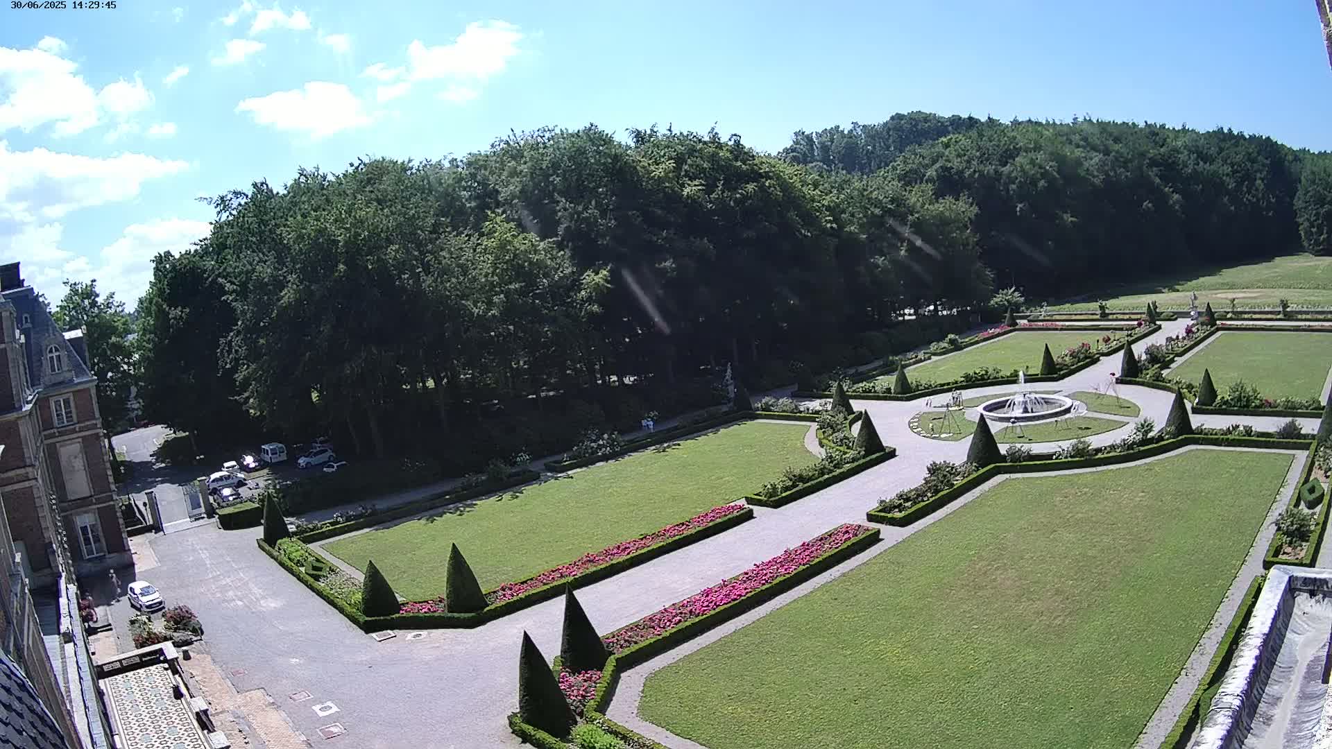 Saint-Omer- Jardin à la française (French Garden) Live Cam - Saint-Omer, Pas-de-Calais, Hauts-de-France, France