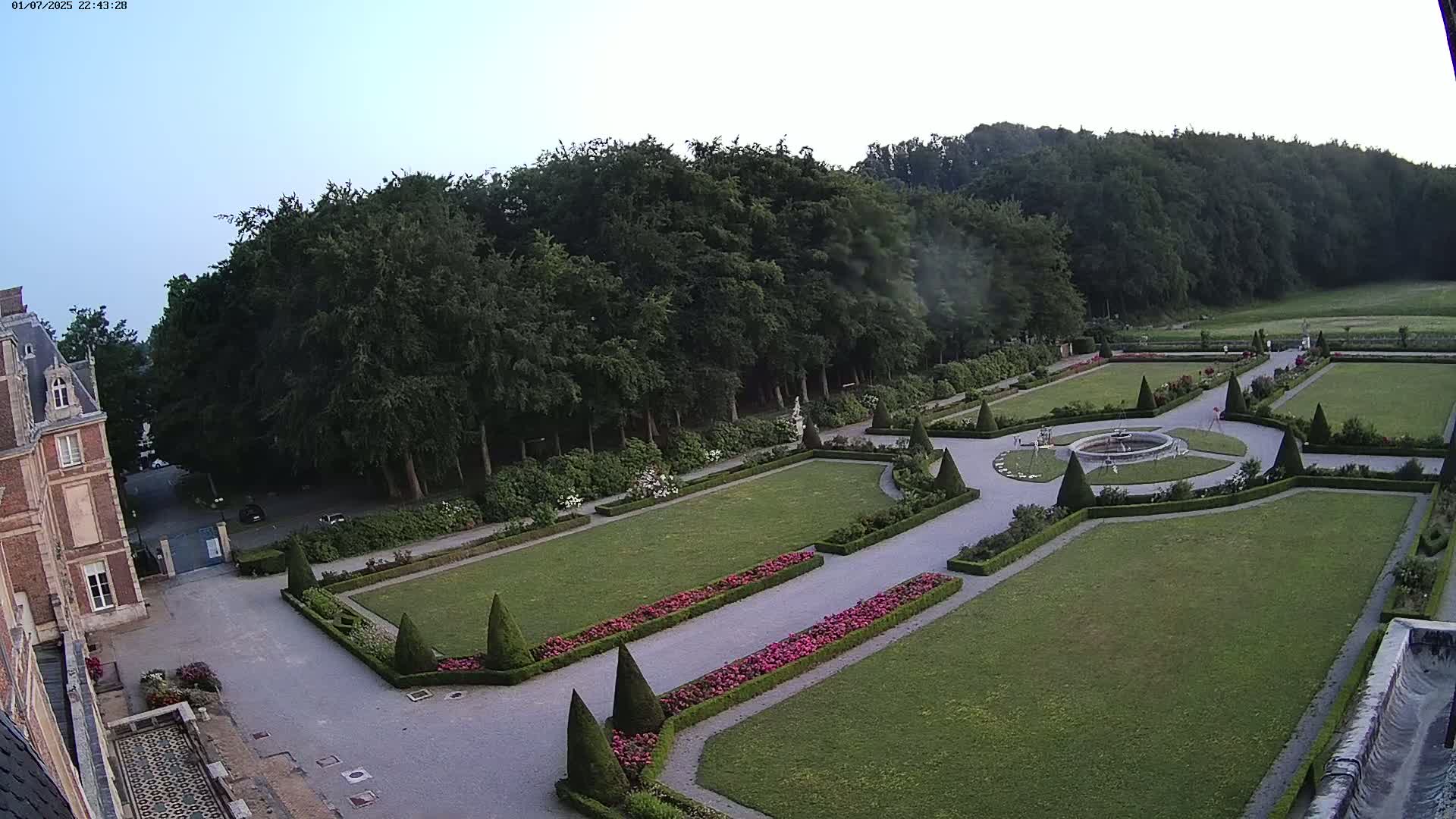 Saint-Omer- Jardin à la française (French Garden) Live Cam - Saint-Omer, Pas-de-Calais, Hauts-de-France, France