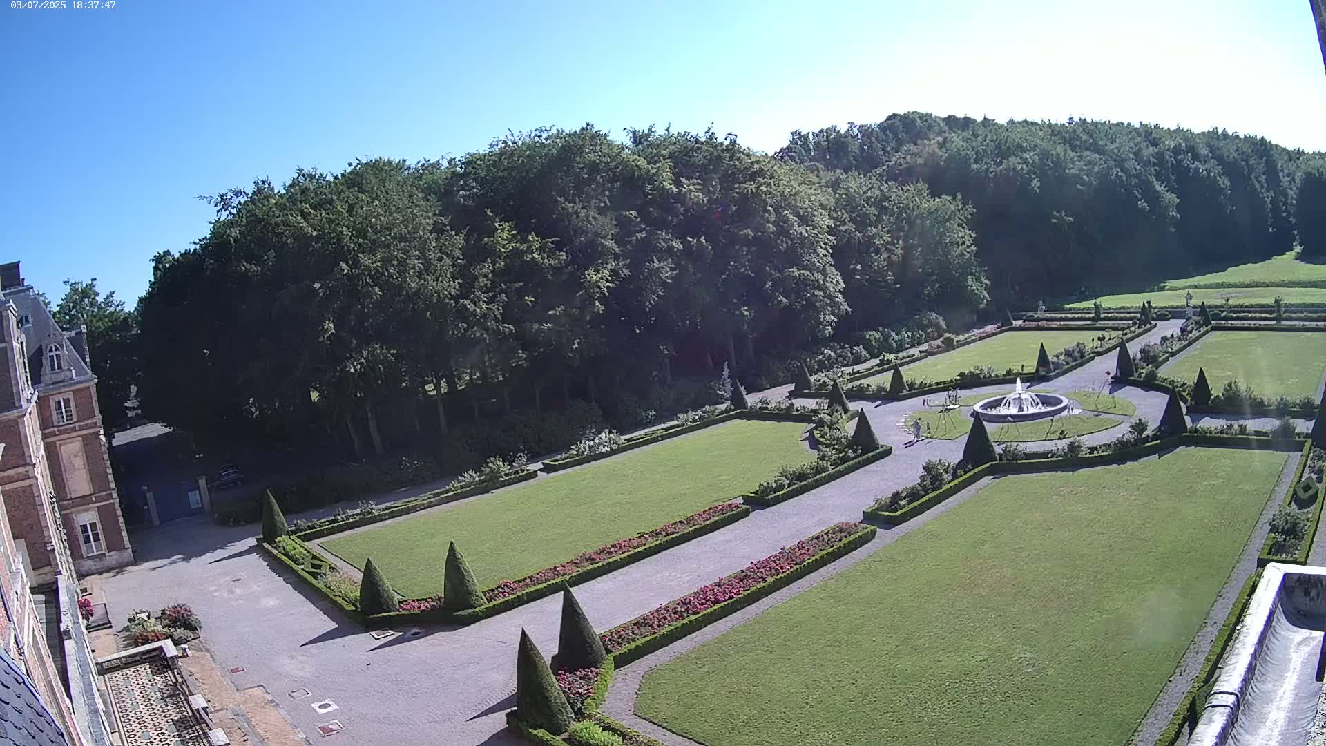 Saint-Omer- Jardin à la française (French Garden) Live Cam - Saint-Omer, Pas-de-Calais, Hauts-de-France, France