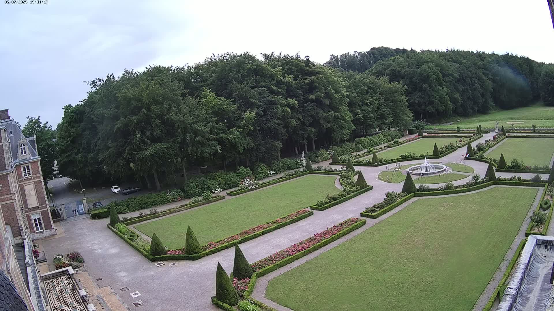 Saint-Omer- Jardin à la française (French Garden) Live Cam - Saint-Omer, Pas-de-Calais, Hauts-de-France, France