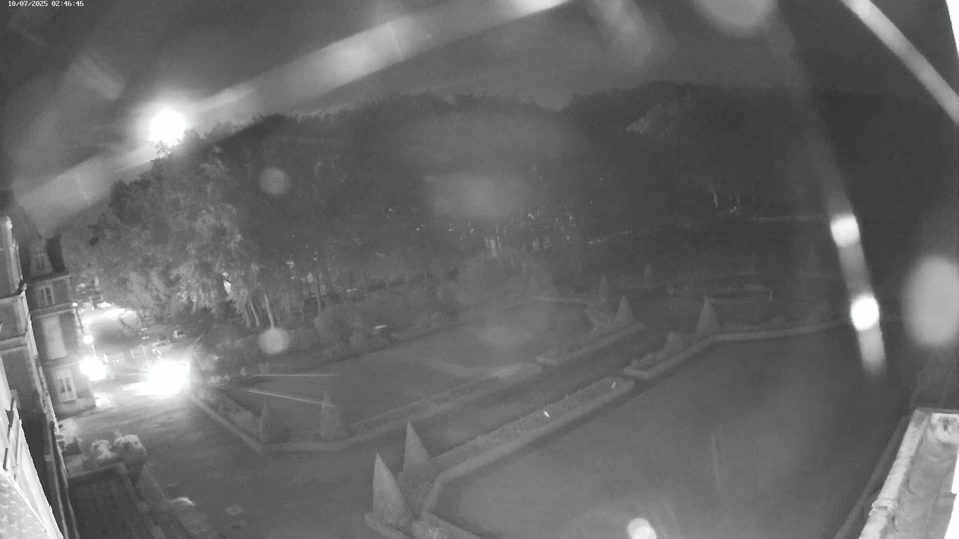 Saint-Omer- Jardin à la française (French Garden) Live Cam - Saint-Omer, Pas-de-Calais, Hauts-de-France, France