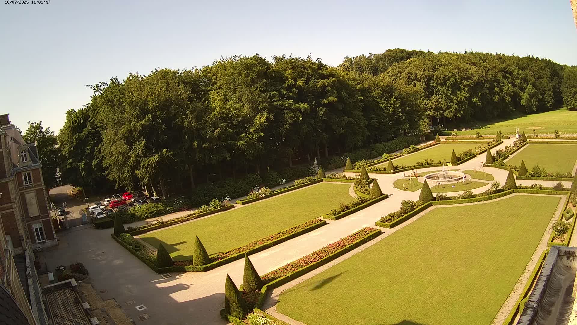 Saint-Omer- Jardin à la française (French Garden) Live Cam - Saint-Omer, Pas-de-Calais, Hauts-de-France, France