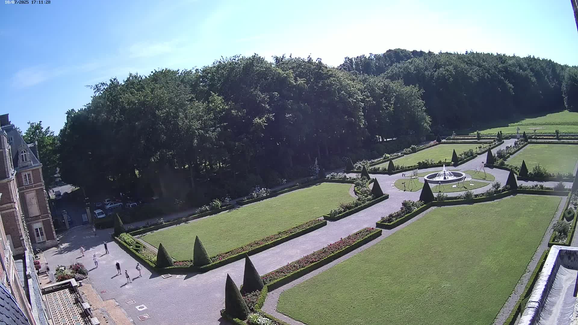 Saint-Omer- Jardin à la française (French Garden) Live Cam - Saint-Omer, Pas-de-Calais, Hauts-de-France, France