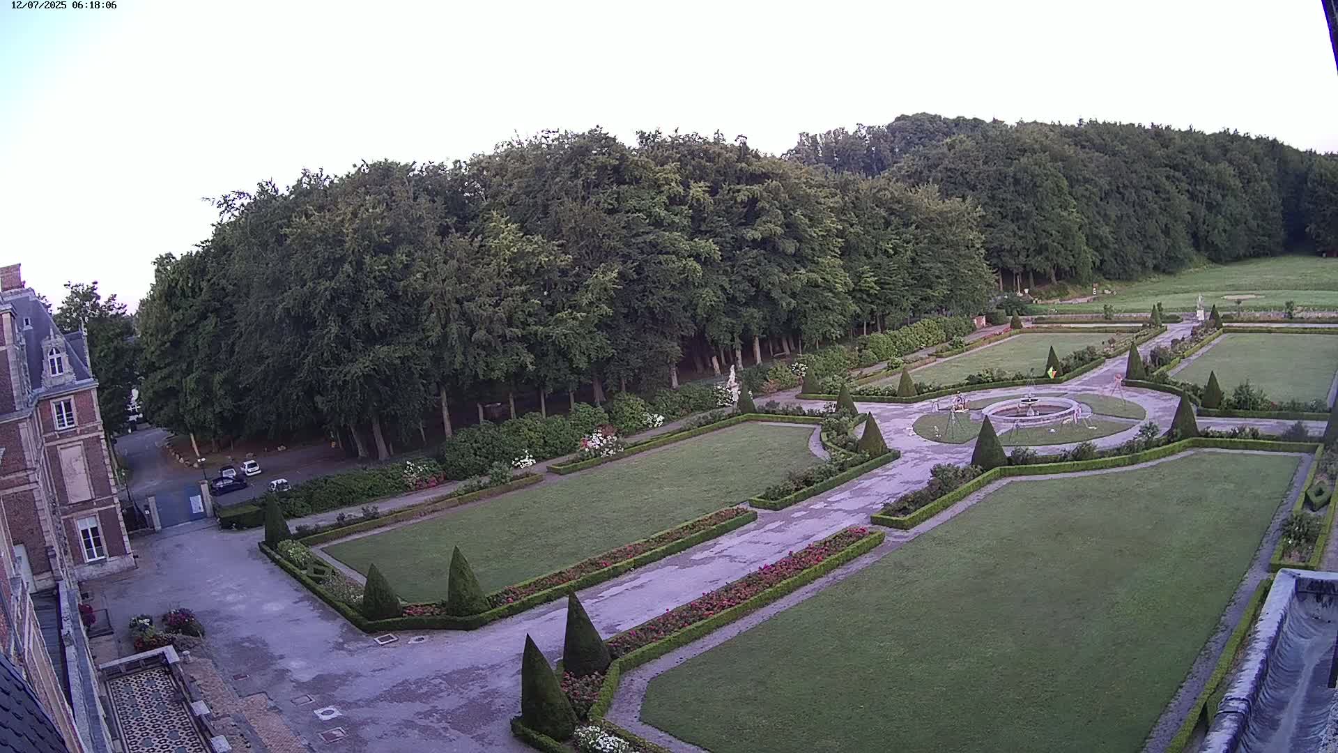 Saint-Omer- Jardin à la française (French Garden) Live Cam - Saint-Omer, Pas-de-Calais, Hauts-de-France, France