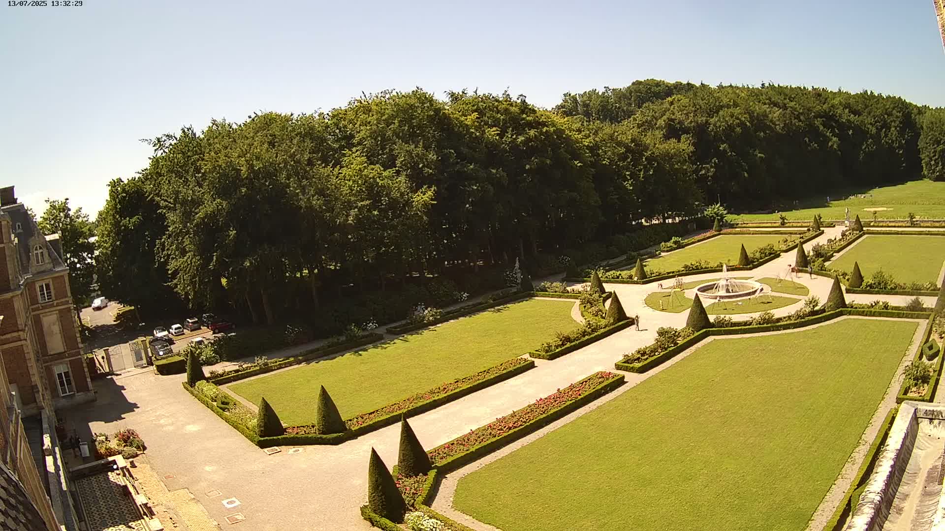 Saint-Omer- Jardin à la française (French Garden) Live Cam - Saint-Omer, Pas-de-Calais, Hauts-de-France, France
