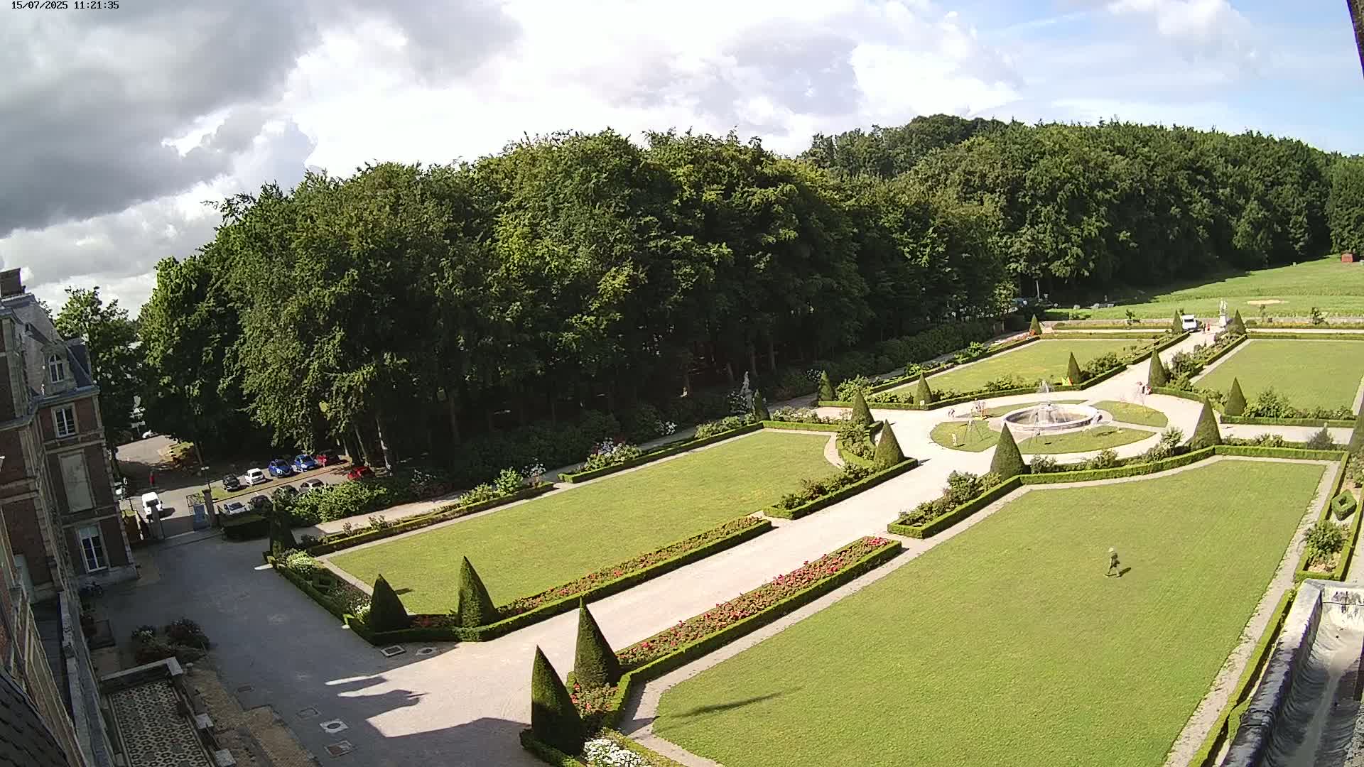 Saint-Omer- Jardin à la française (French Garden) Live Cam - Saint-Omer, Pas-de-Calais, Hauts-de-France, France