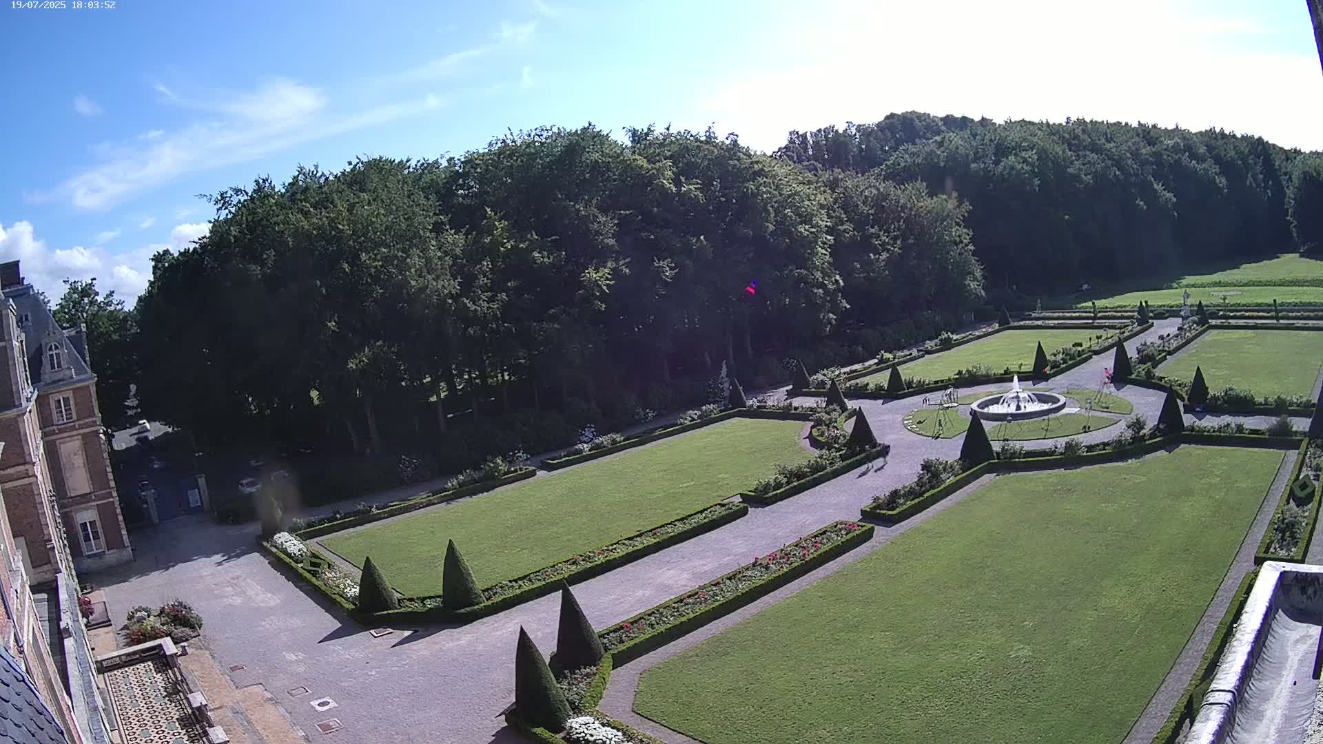 Saint-Omer- Jardin à la française (French Garden) Live Cam - Saint-Omer, Pas-de-Calais, Hauts-de-France, France