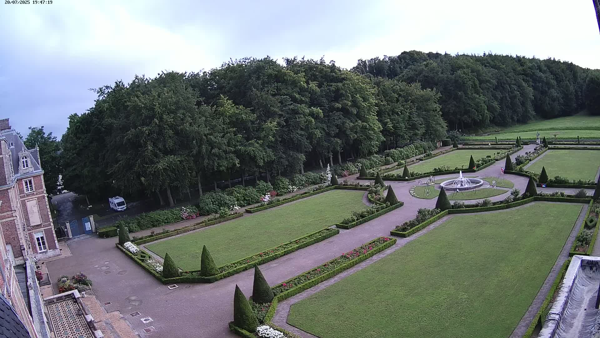 Saint-Omer- Jardin à la française (French Garden) Live Cam - Saint-Omer, Pas-de-Calais, Hauts-de-France, France
