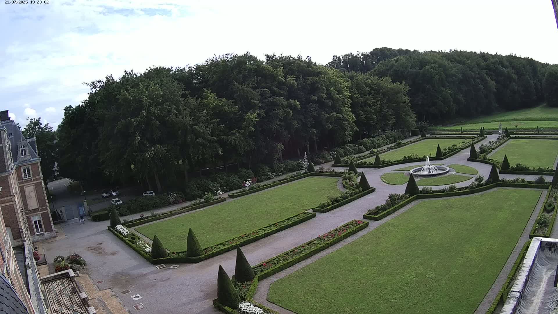 Saint-Omer- Jardin à la française (French Garden) Live Cam - Saint-Omer, Pas-de-Calais, Hauts-de-France, France