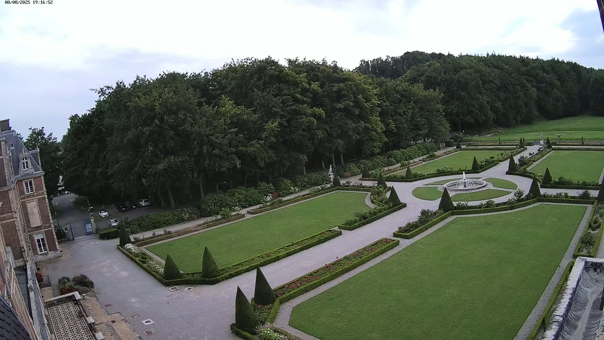 Saint-Omer- Jardin à la française (French Garden) Live Cam - Saint-Omer, Pas-de-Calais, Hauts-de-France, France