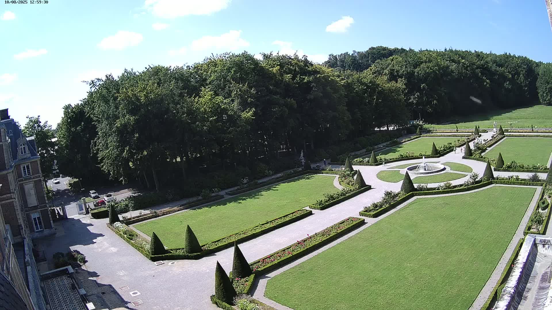 Saint-Omer- Jardin à la française (French Garden) Live Cam - Saint-Omer, Pas-de-Calais, Hauts-de-France, France