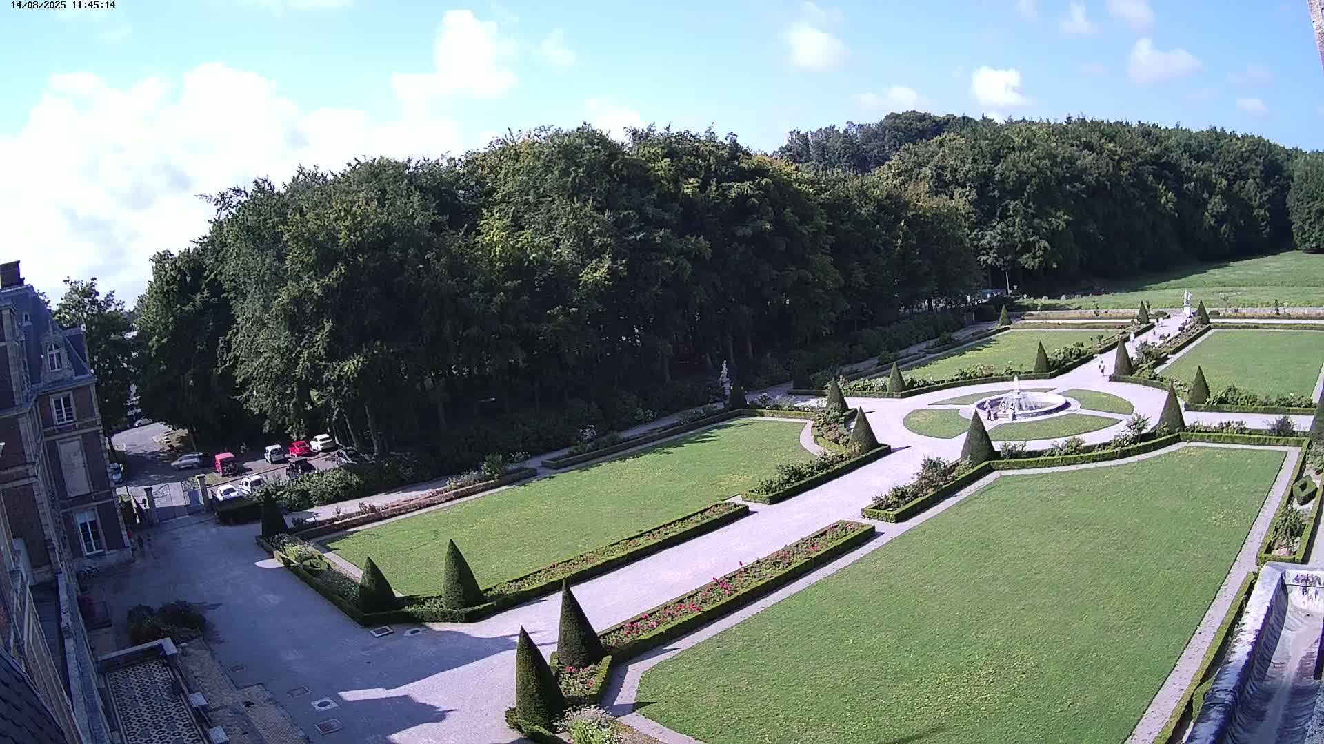 Saint-Omer- Jardin à la française (French Garden) Live Cam - Saint-Omer, Pas-de-Calais, Hauts-de-France, France