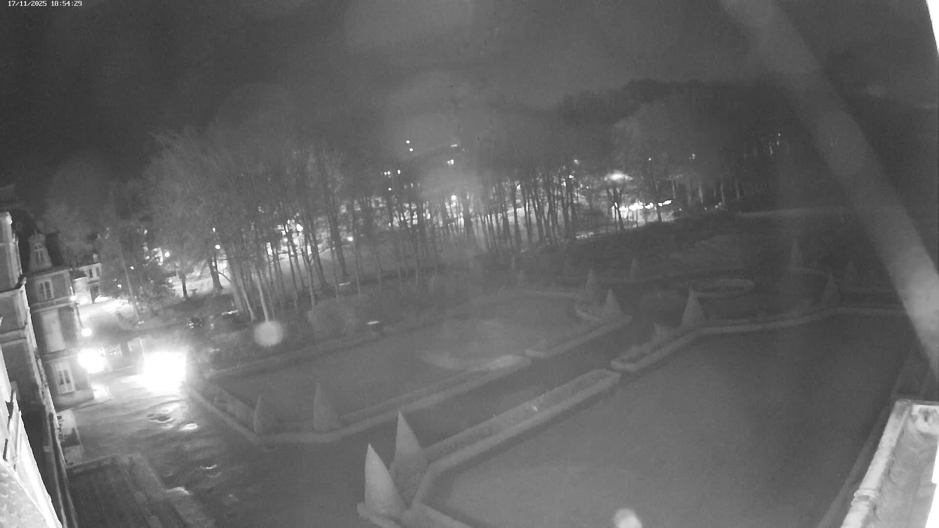 Saint-Omer- Jardin à la française (French Garden) Live Cam - Saint-Omer, Pas-de-Calais, Hauts-de-France, France